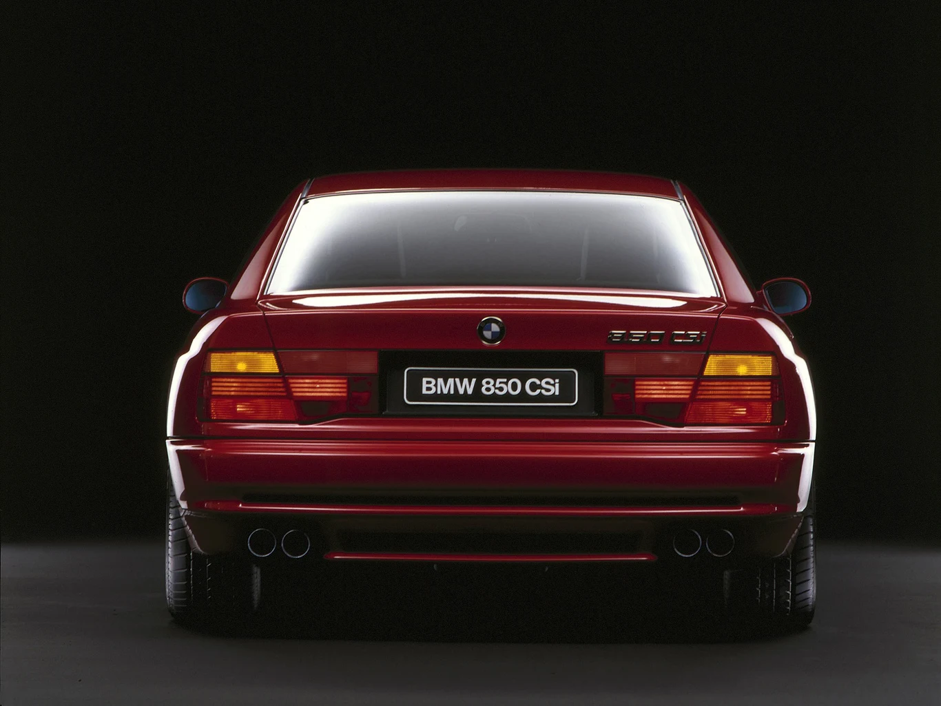 BMW 850 CSi (E31)