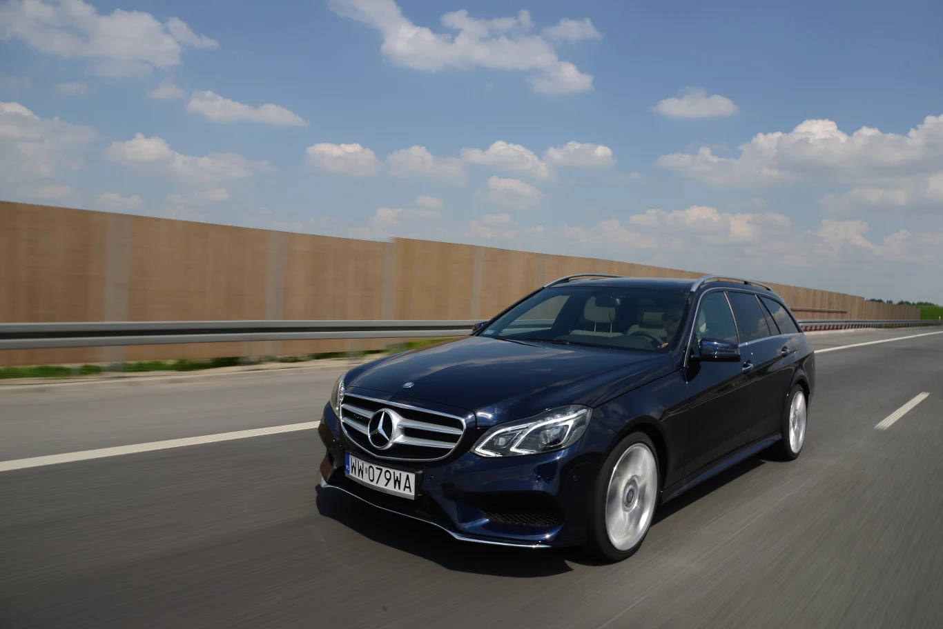 Mercedes E 350 BlueTEC 4MATIC Kombi Avantgarde