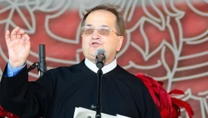 O. Rydzk na manifestacji w obronie TV Trwam