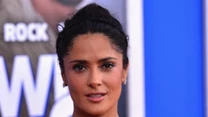 Salma Hayek doskonale wie, jak podkreślić swoje atuty