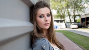 Jesienią Laurę Breszkę zobaczymy w jednym z odcinków piątego sezonu „rodzinki.pl”, gdzie wcieli się w Pati 