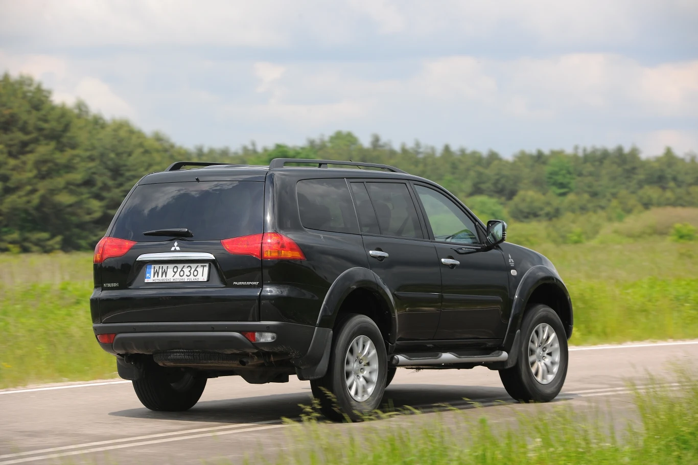 Mitsubishi Pajero Sport 2.5 Di-D