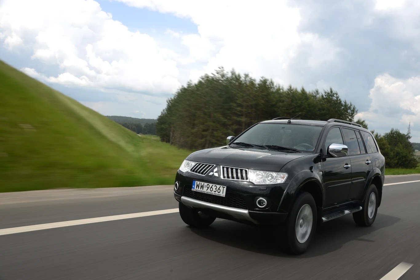 Mitsubishi Pajero Sport 2.5 Di-D