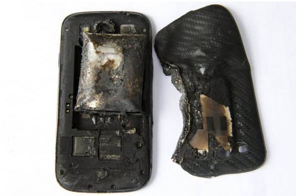 Przyczyną wybuchu pechowego Samsunga Galaxy S III miala być nieoryginalna bateria