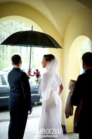 Ślub w deszczu