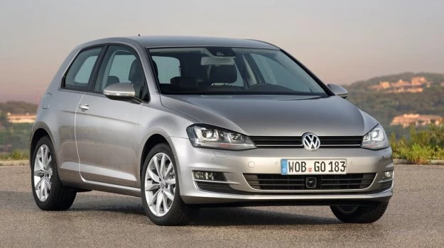 Volkswagen Golf jest niezmiennie najpopularniejszym nowym samochodem w Europie.