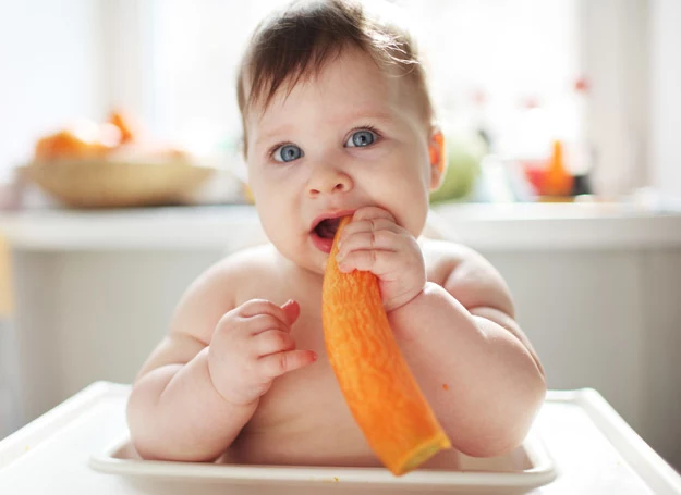 Zamiast mówić dzieciom, aby jadły więcej warzyw i owoców, pokazuj im je