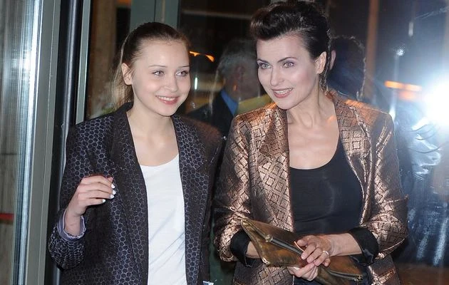 Danuta Stenk z córką, której nie wprowadza na salony Danuta Stenk z córką, której nie wprowadza na salony