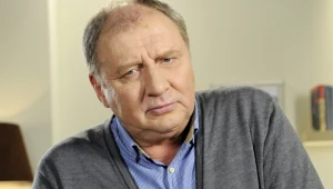 - Ludzie myślą, że mieszkam we Wrocławiu, jestem bezrobotny, i dziwią się bardzo jak wsiadam do Audi Q7, a w restauracji nie jem kaszanki - żali się Andrzej Grabowski. 