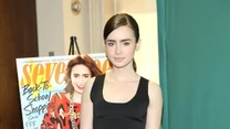  Lily Collins