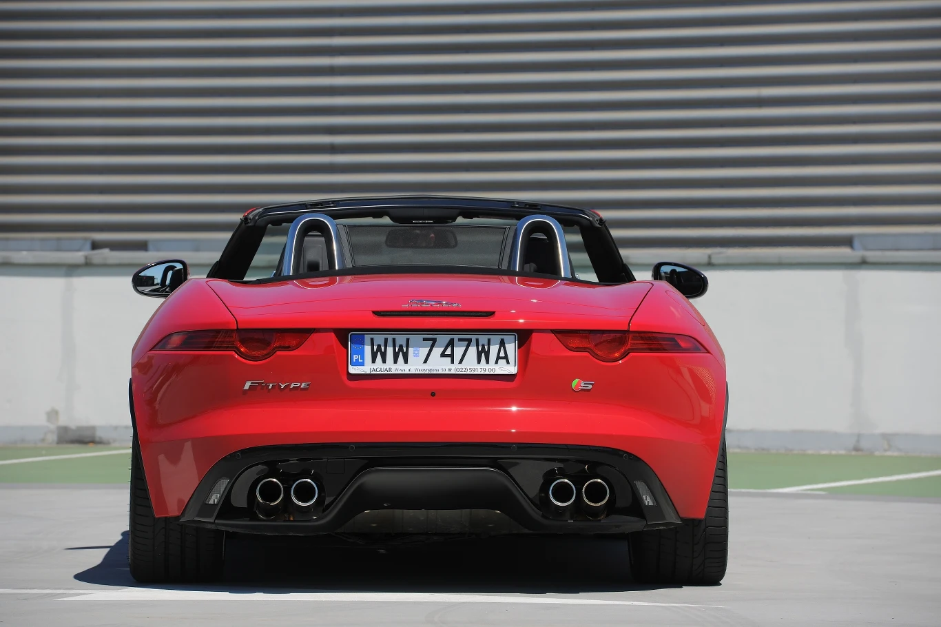 Jaguar F-Type V8 S