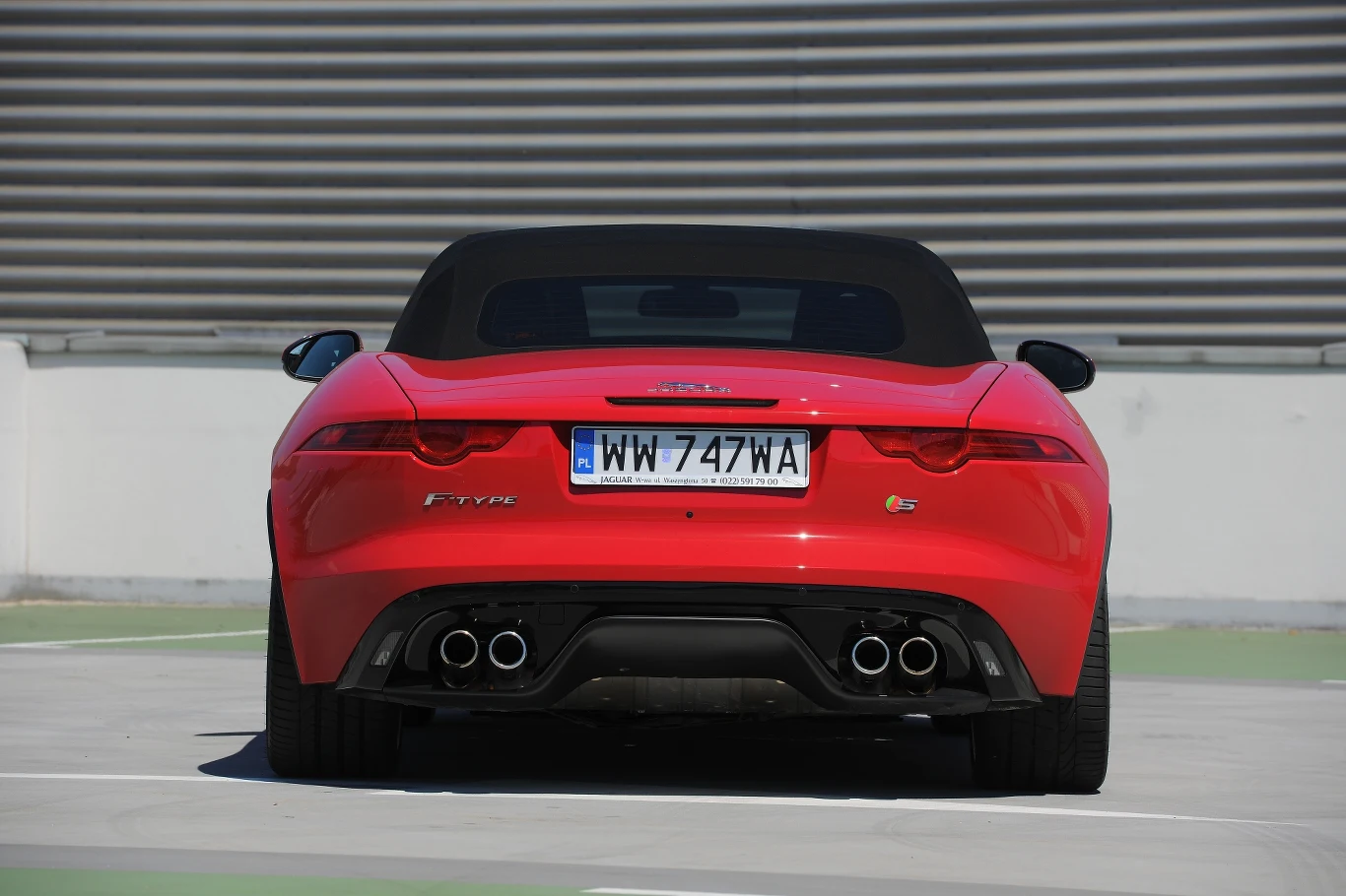Jaguar F-Type V8 S
