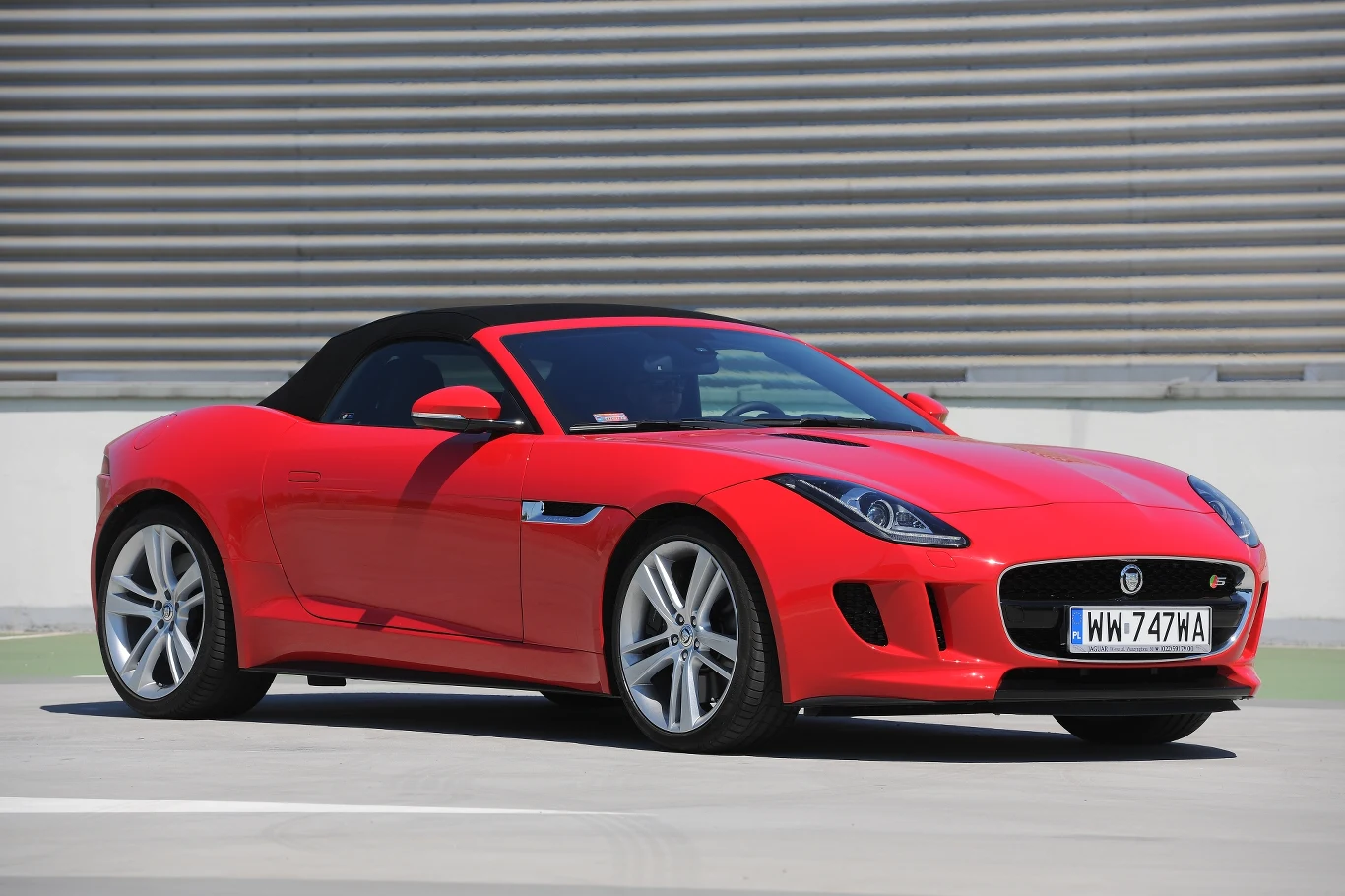 Jaguar F-Type V8 S