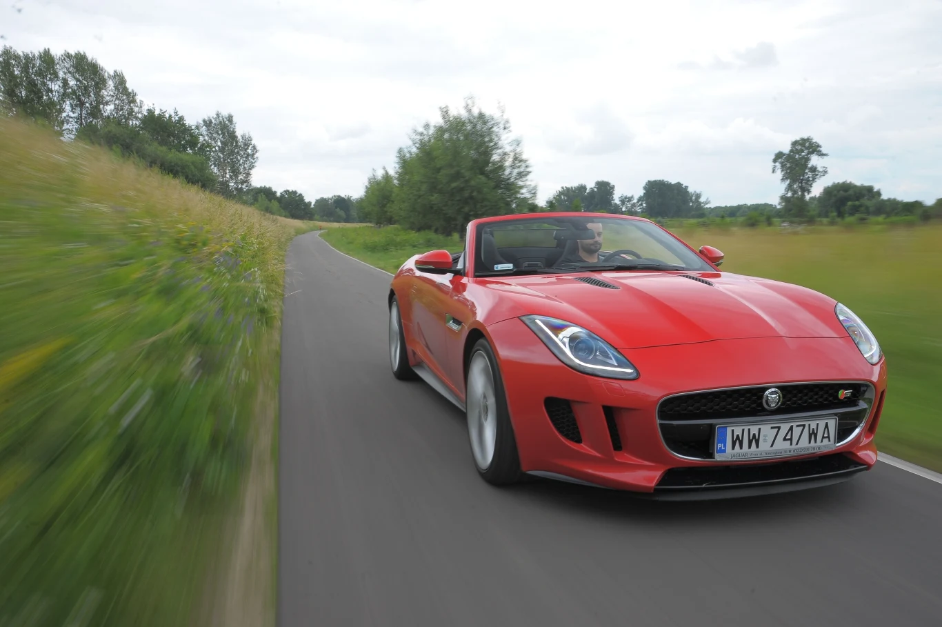 Jaguar F-Type V8 S