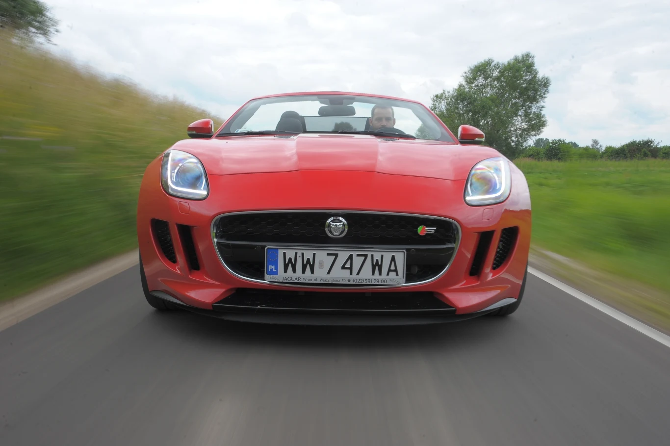 Jaguar F-Type V8 S