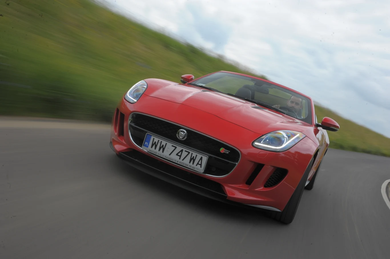 Jaguar F-Type V8 S