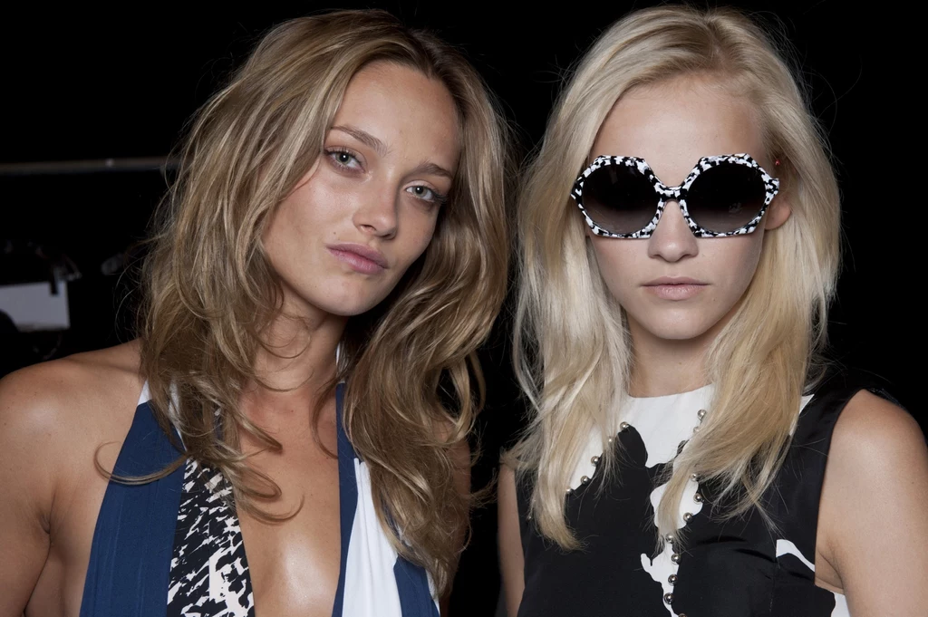Zdjęcia z backstage pokazu kolekcji Diane von Furstenberg wiosna-lato 2013 Zdjęcia z backstage pokazu kolekcji Diane von Furstenberg wiosna-lato 2013