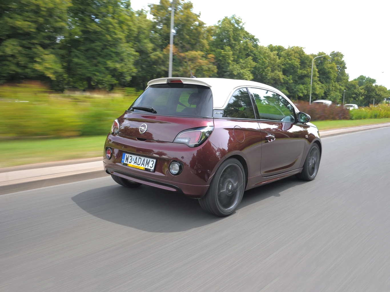 Opel Adam 1.4 Glam Opel Adam 1.4 Glam