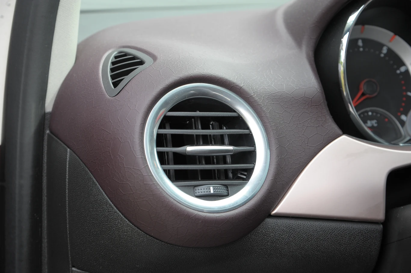 Opel Adam 1.4 Glam Opel Adam 1.4 Glam