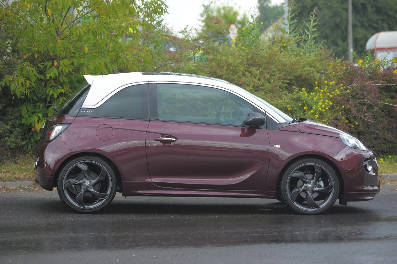 Opel Adam 1.4 Glam Opel Adam 1.4 Glam