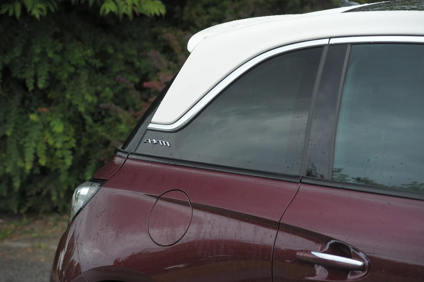 Opel Adam 1.4 Glam Opel Adam 1.4 Glam