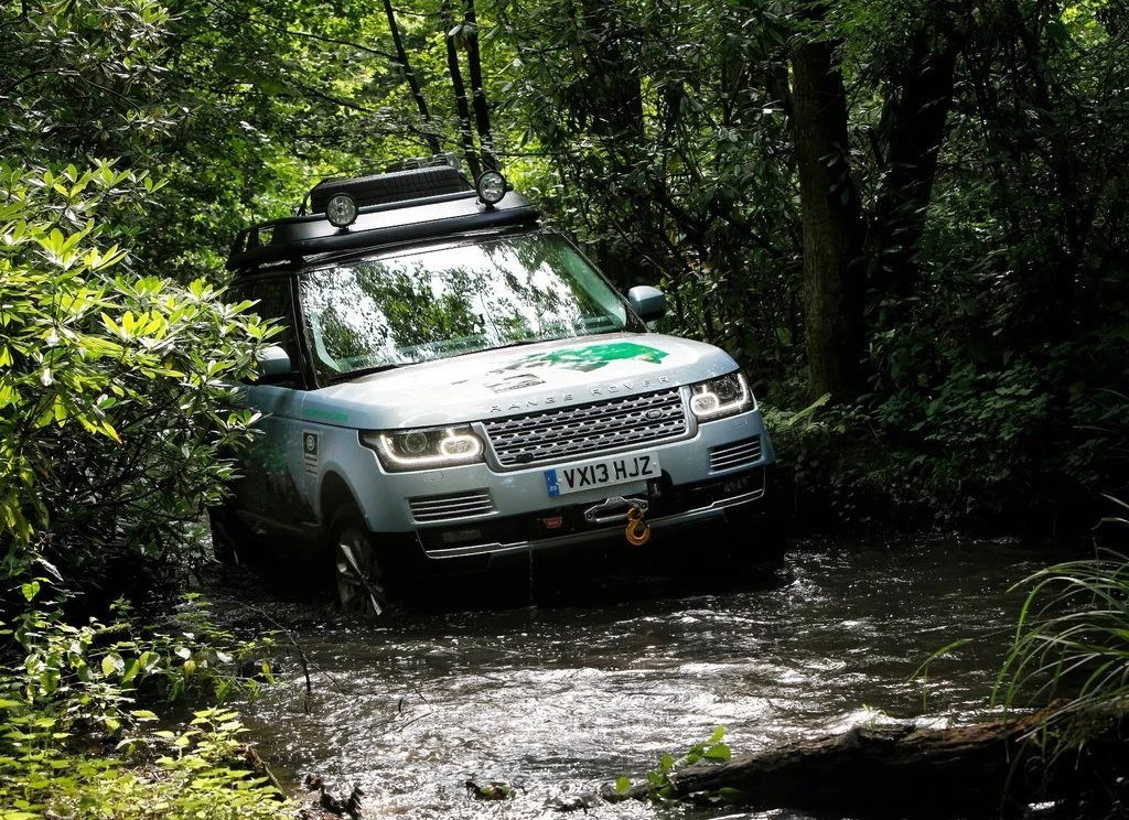 Land Rover Range Rover Hybrid Land Rover Range Rover Hybrid