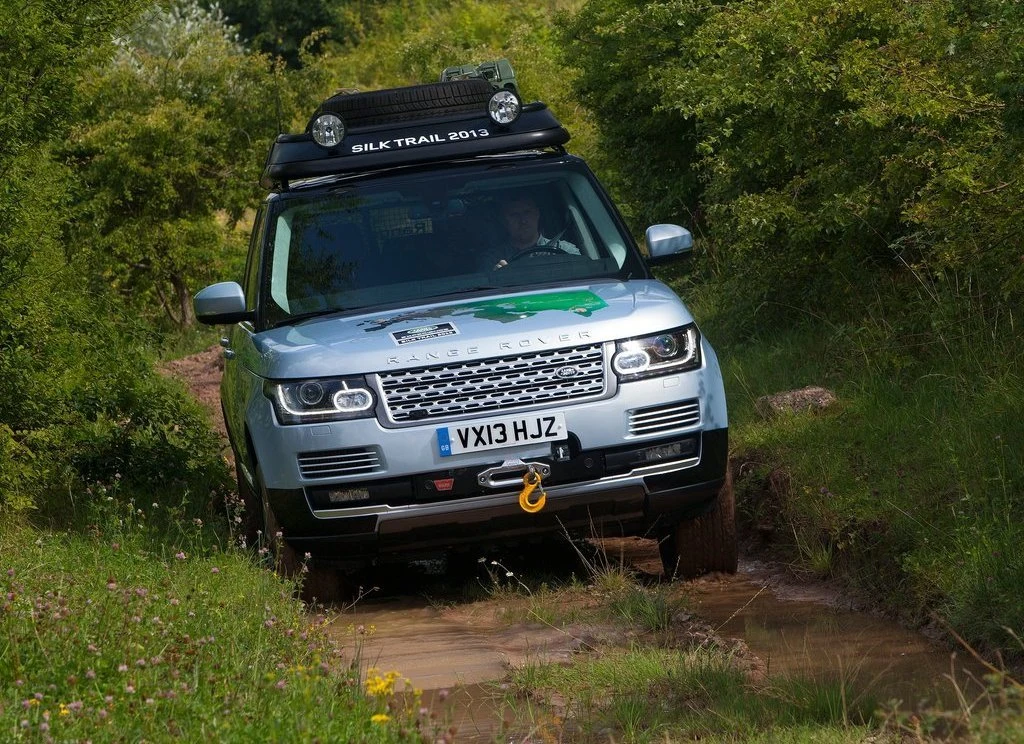 Land Rover Range Rover Hybrid Land Rover Range Rover Hybrid