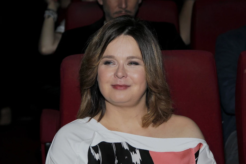 Edyta Jungowska wiecznie borykała się z nadwagą. Tym razem producenci serialu zakazali jej się odchudzać Edyta Jungowska wiecznie borykała się z nadwagą. Tym razem producenci serialu zakazali jej się odchudzać