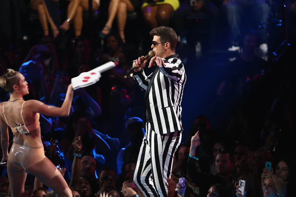 Miley Cyrus i Robin Thicke Miley Cyrus i Robin Thicke
