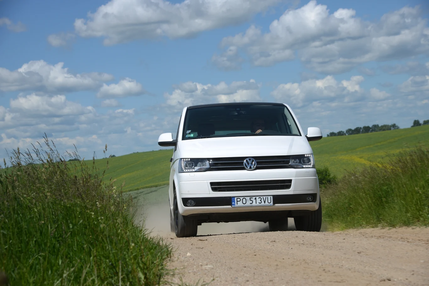 Volkswagen Multivan 2.0 BiTDI 4MOTION DSG Edition 25