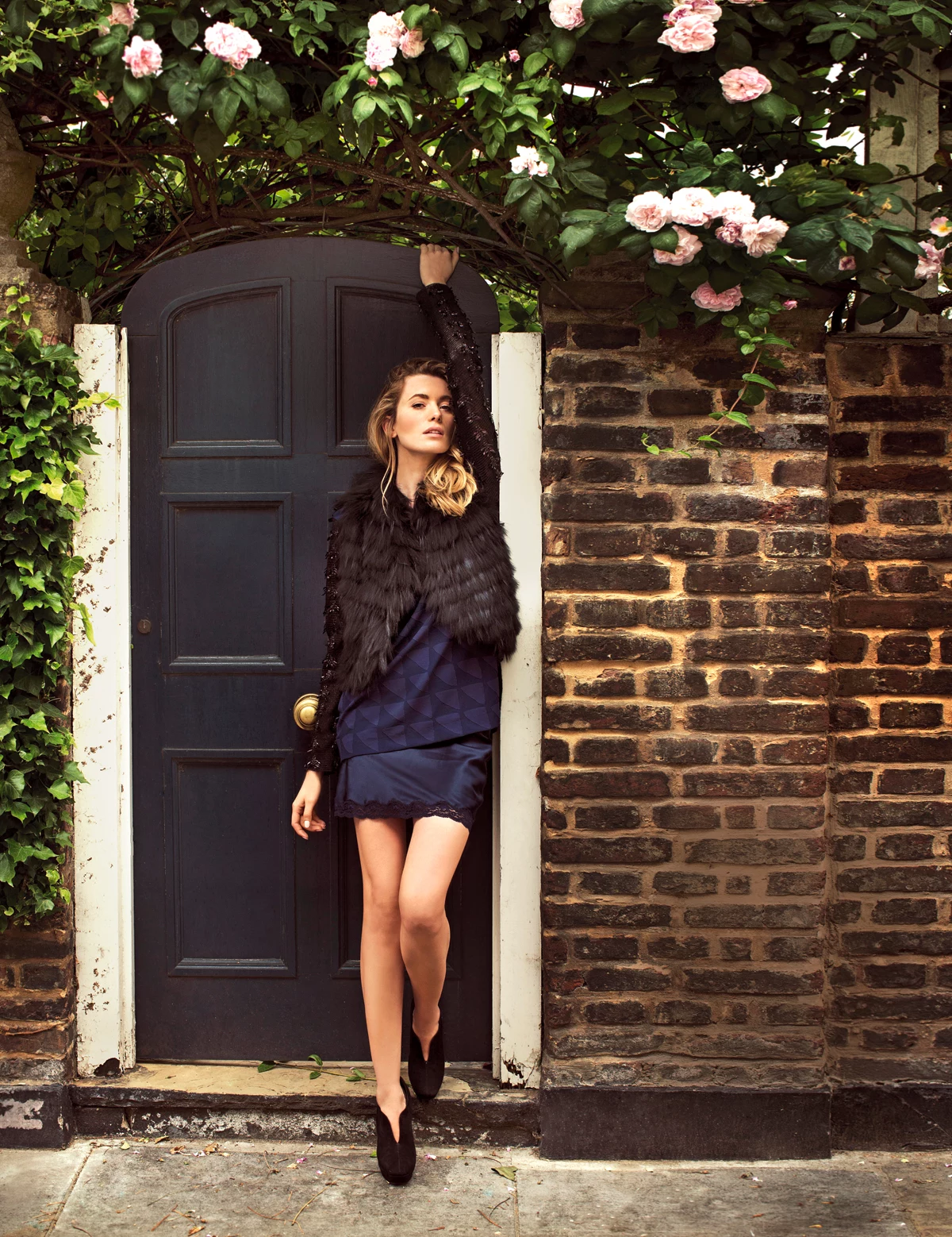 Kamizelka, Marella | bluzka, Anna Poniewierska | halka, Stella McCartney | buty Bottega Veneta/vitkAc Kamizelka, Marella | bluzka, Anna Poniewierska | halka, Stella McCartney | buty Bottega Veneta/vitkAc