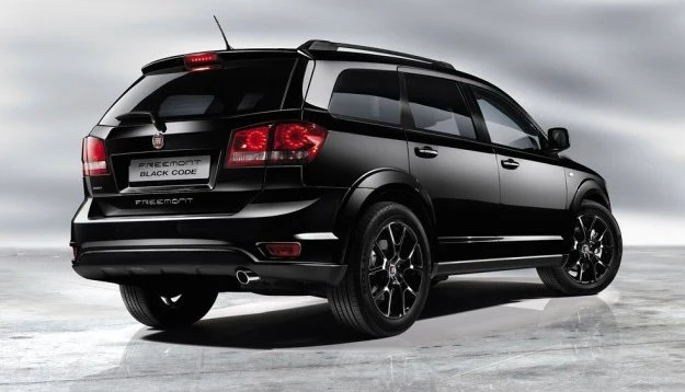 Fiat Freemont Black Code