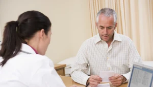 Co oznaczają kody na zwolnieniu lekarskim? Tyle dowie się z nich pracodawca. 