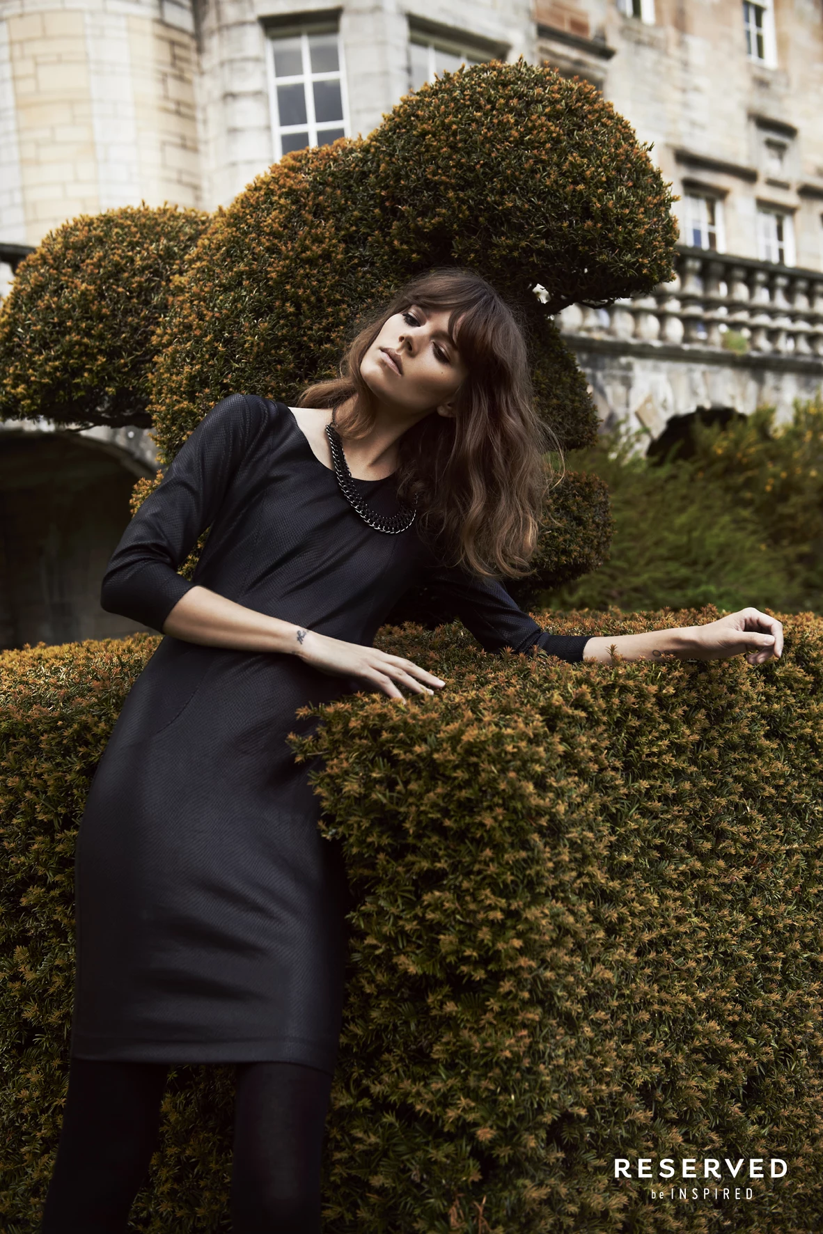 Na tle surowego piękna i dzikiej natury Szkocji modelka w stylizacjach przygotowanych przez szwedzką stylistkę Karin Smeds w oku fotografa Mateusza Stankiewicza stworzyły idealną całość Na tle surowego piękna i dzikiej natury Szkocji modelka w stylizacjach przygotowanych przez szwedzką stylistkę Karin Smeds w oku fotografa Mateusza Stankiewicza stworzyły idealną całość