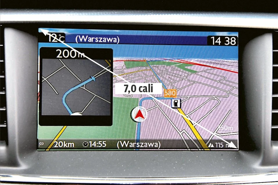 System jest dostępny w pakiecie z nawigacją i wyświetlaczem Head-Up za 4200 zł.