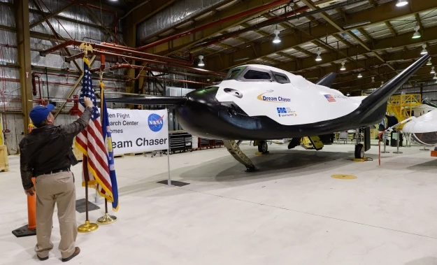 Dream Chaser zbudowany na bazie HL-10