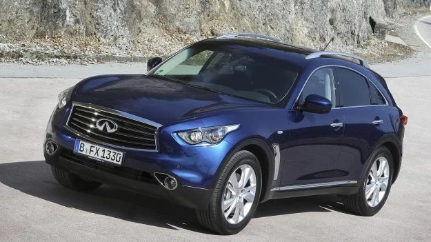 Druga generacja Infiniti FX po liftingu (2012)