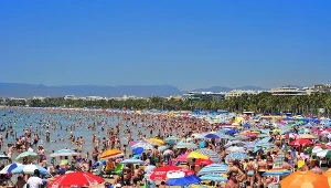 Hiszpania wprowadza rejestr nieruchomości wynajmowanych latem 