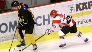Mateusz Bepierszcz (HC GKS Katowice) i Sebastian Witowski (Comarch Cracovia)