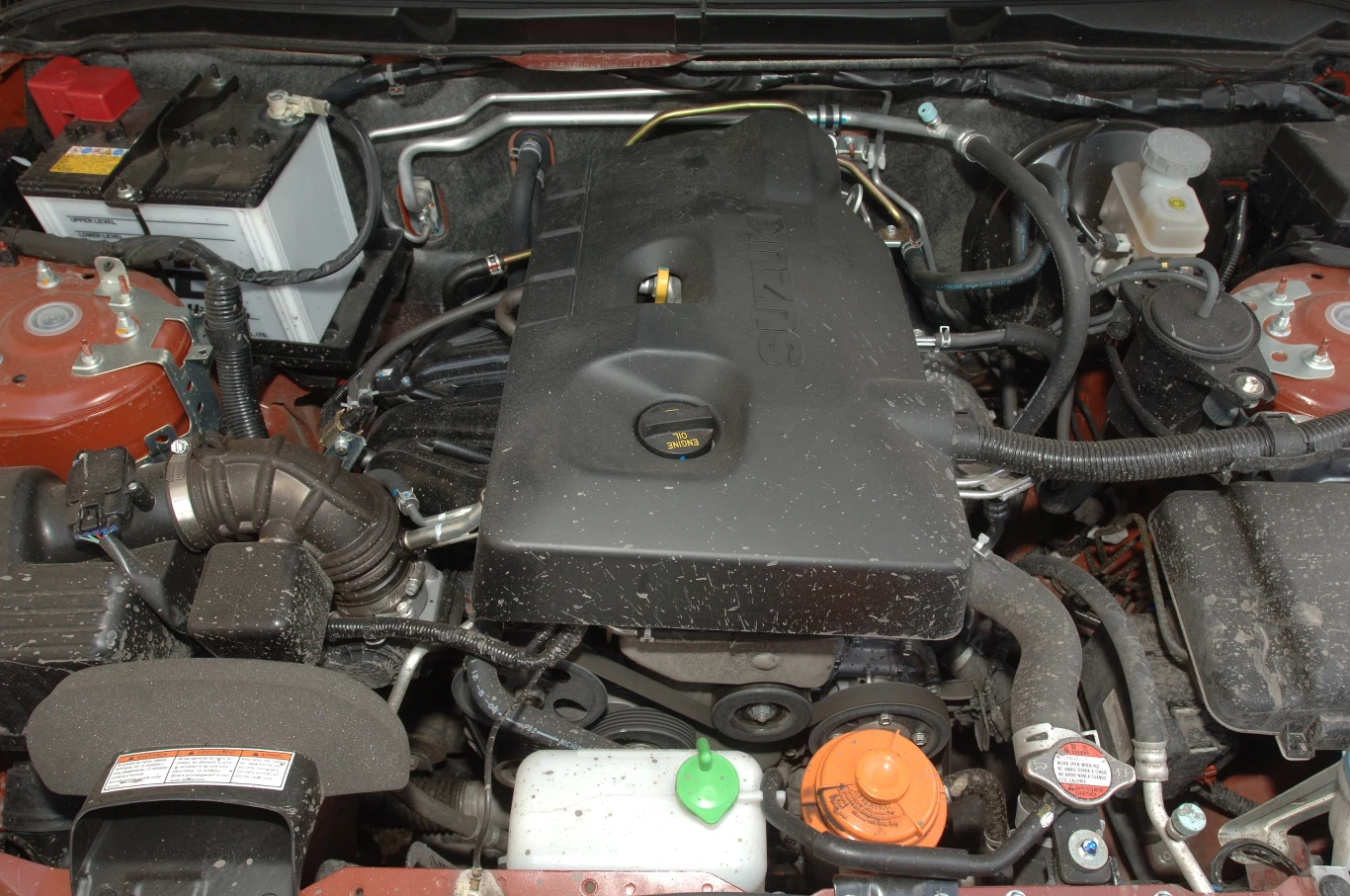 Wszystkie diesle 1.9 DDiS mają filtr cząstek stałych. Wszystkie diesle 1.9 DDiS mają filtr cząstek stałych.