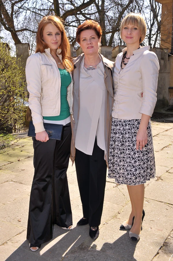 Co poczną jej serialowe córki?