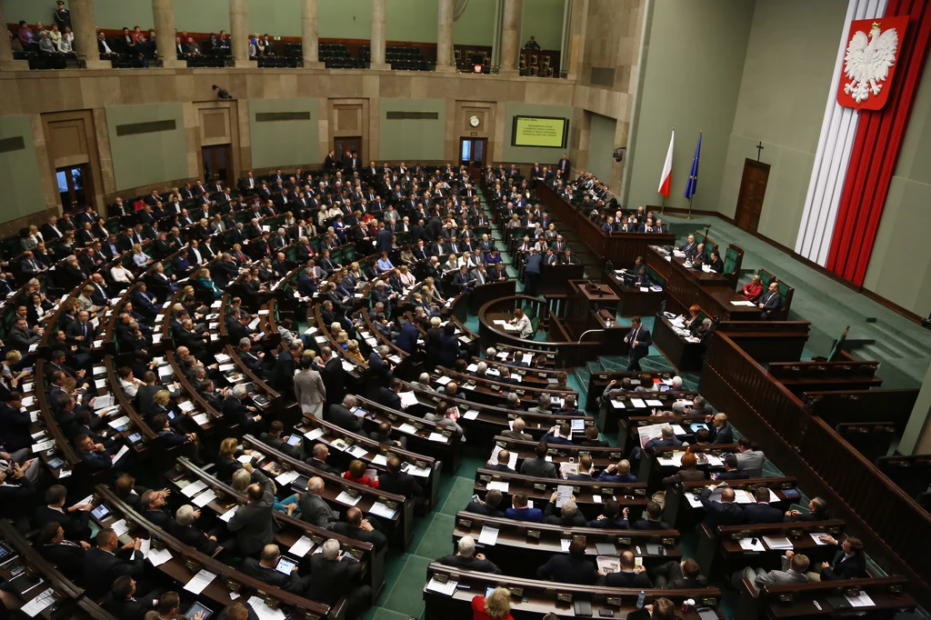 Posłowie na sali obrad Posłowie na sali obrad