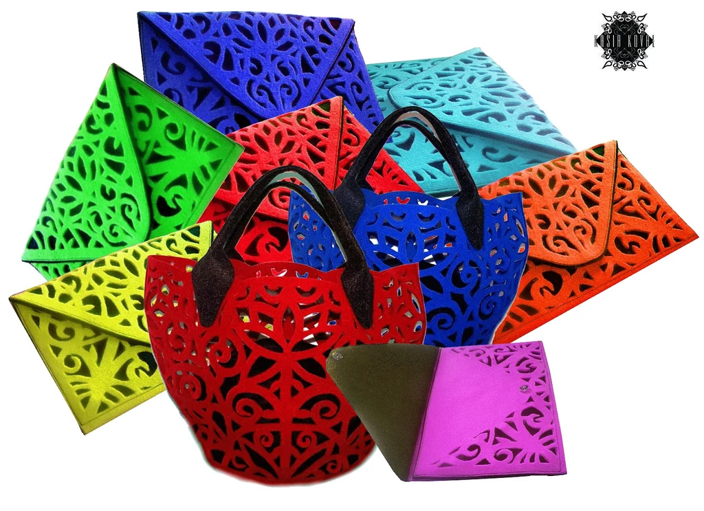 Filcowe torebki z kolekcji "Cut Out Bag" Filcowe torebki z kolekcji "Cut Out Bag"
