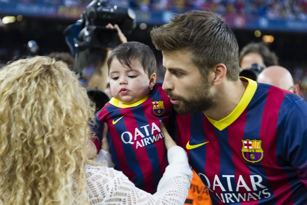 Shakira, Gerard Pique i Milan