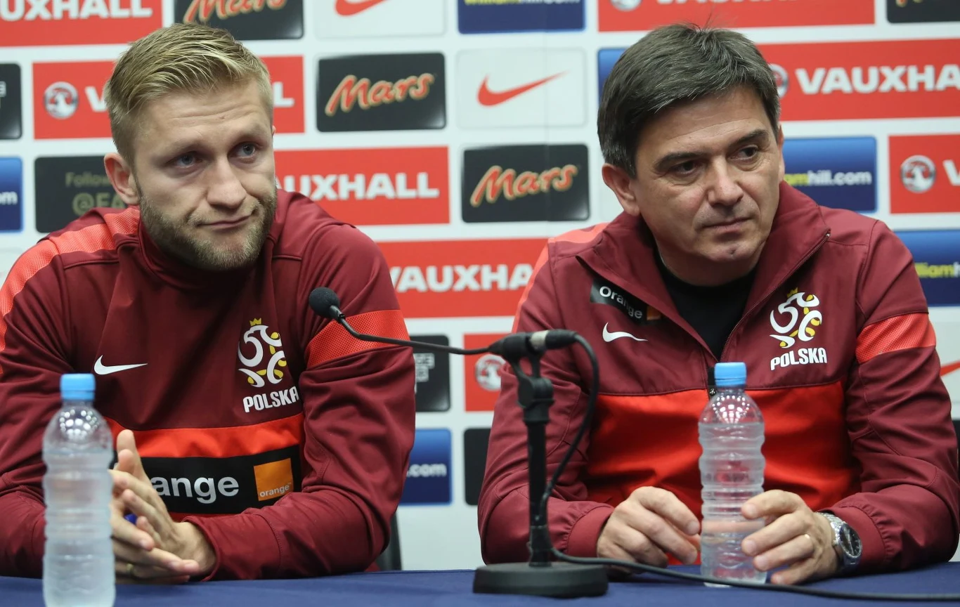 Reprezentacja Polski dotarła do Londynu. Kapitan Jakub Błaszczykowski i trener Waldemar Fornalik.