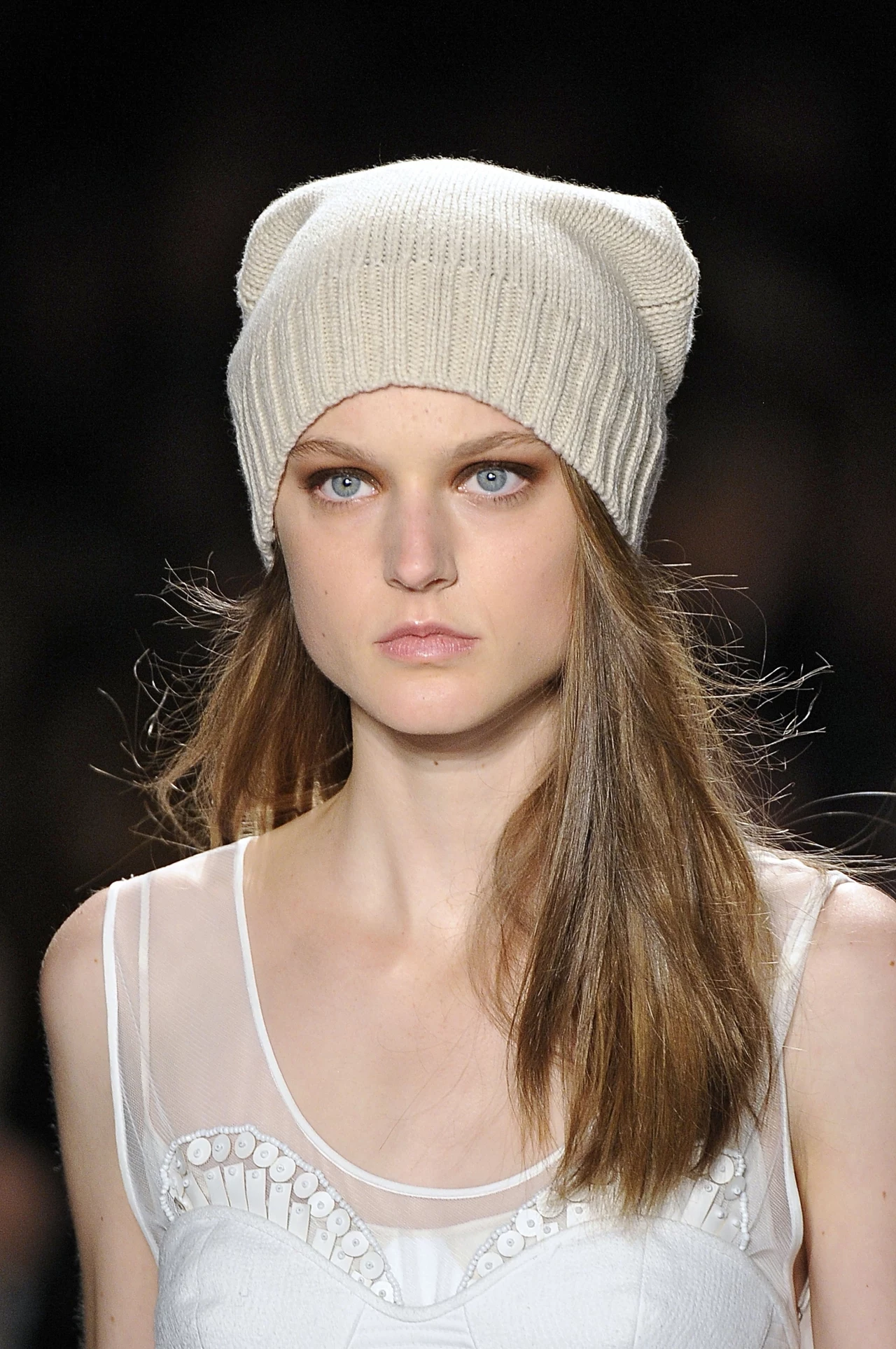 Czapka z pokazu BCBG Czapka z pokazu BCBG