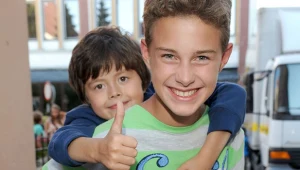 Kacper (Mateusz Pawłowski) i Kuba (Adam Zdrójkowski)