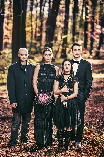 AddamsFamilySession AddamsFamilySession