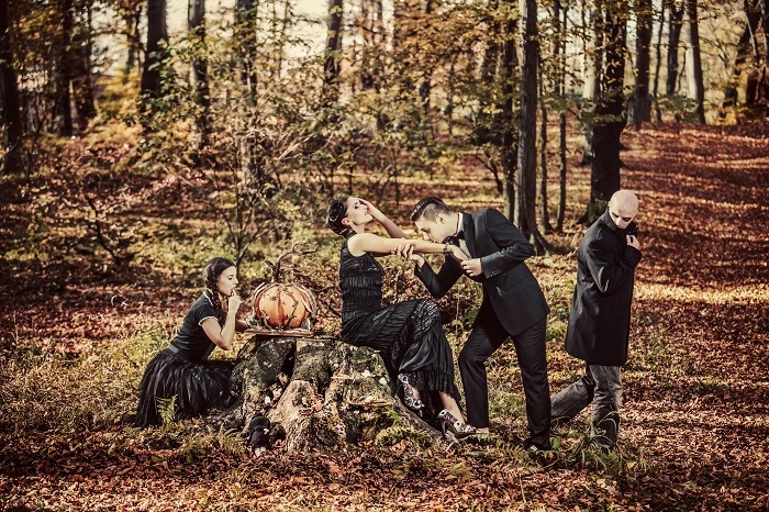AddamsFamilySession AddamsFamilySession