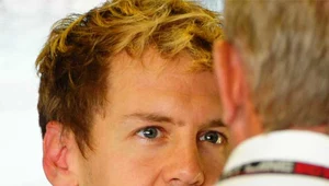 Vettel kosił trawę, podlewał kwiatki